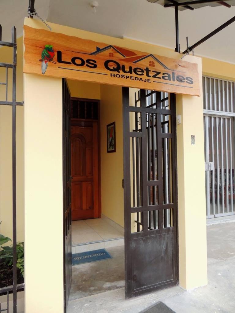 Hospedaje "Los Quetzales De Oxapampa" Eksteriør billede
