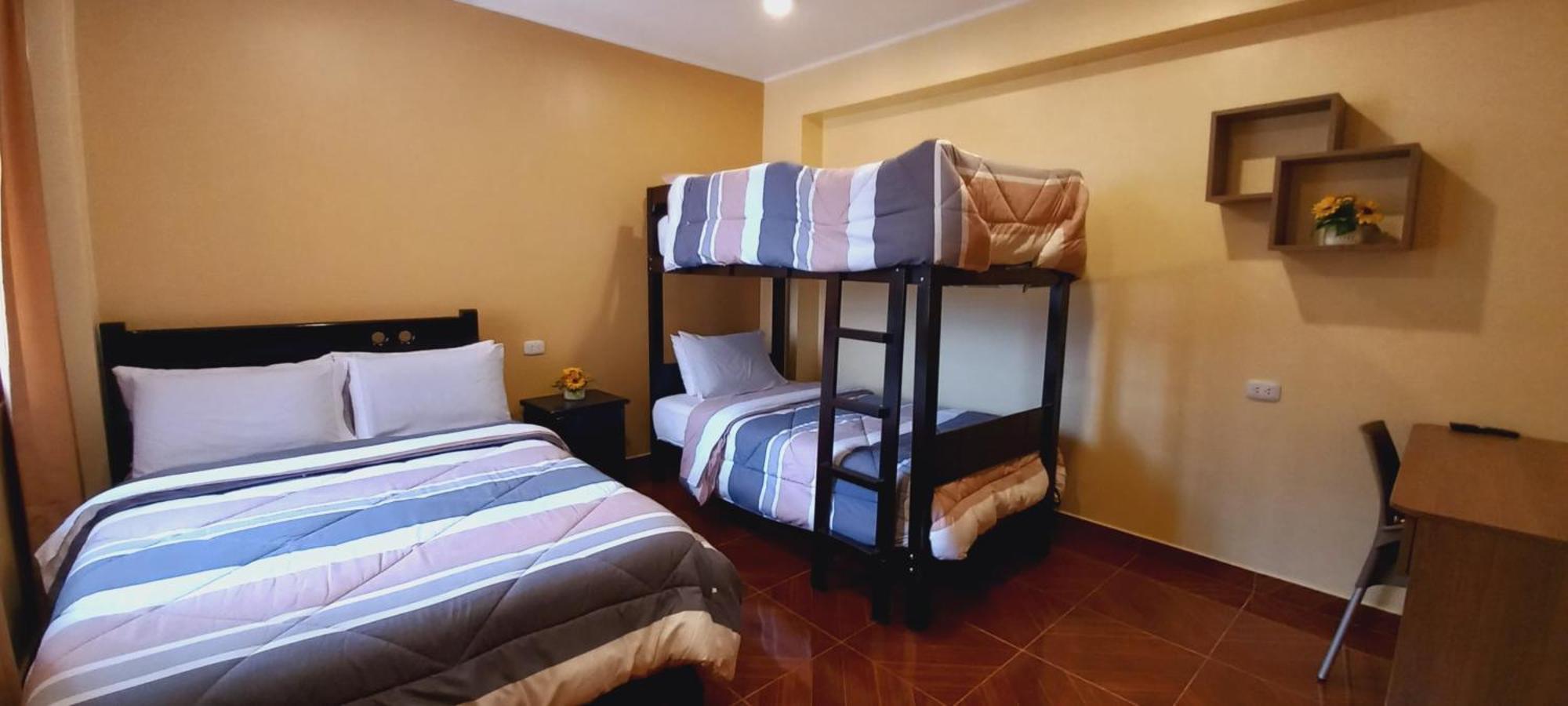 Hospedaje "Los Quetzales De Oxapampa" Eksteriør billede